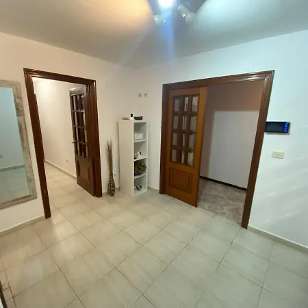 Atico Con Vistas Y Aparcamiento Gratuito Apartmán *