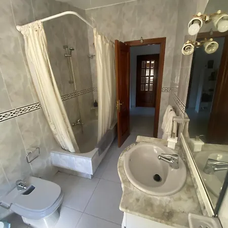 Atico Con Vistas Y Aparcamiento Gratuito דירה *